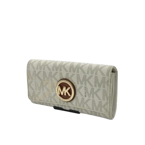 RETAIL $158 Michael Kors Fulton Vanilla MK Signature LG Gusset Carryall Wallet - Picture 2 of 16